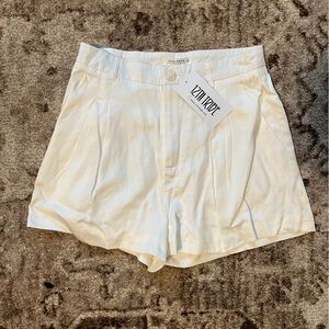 NWT 12th Tribe Jaxon White Trouser Shorts